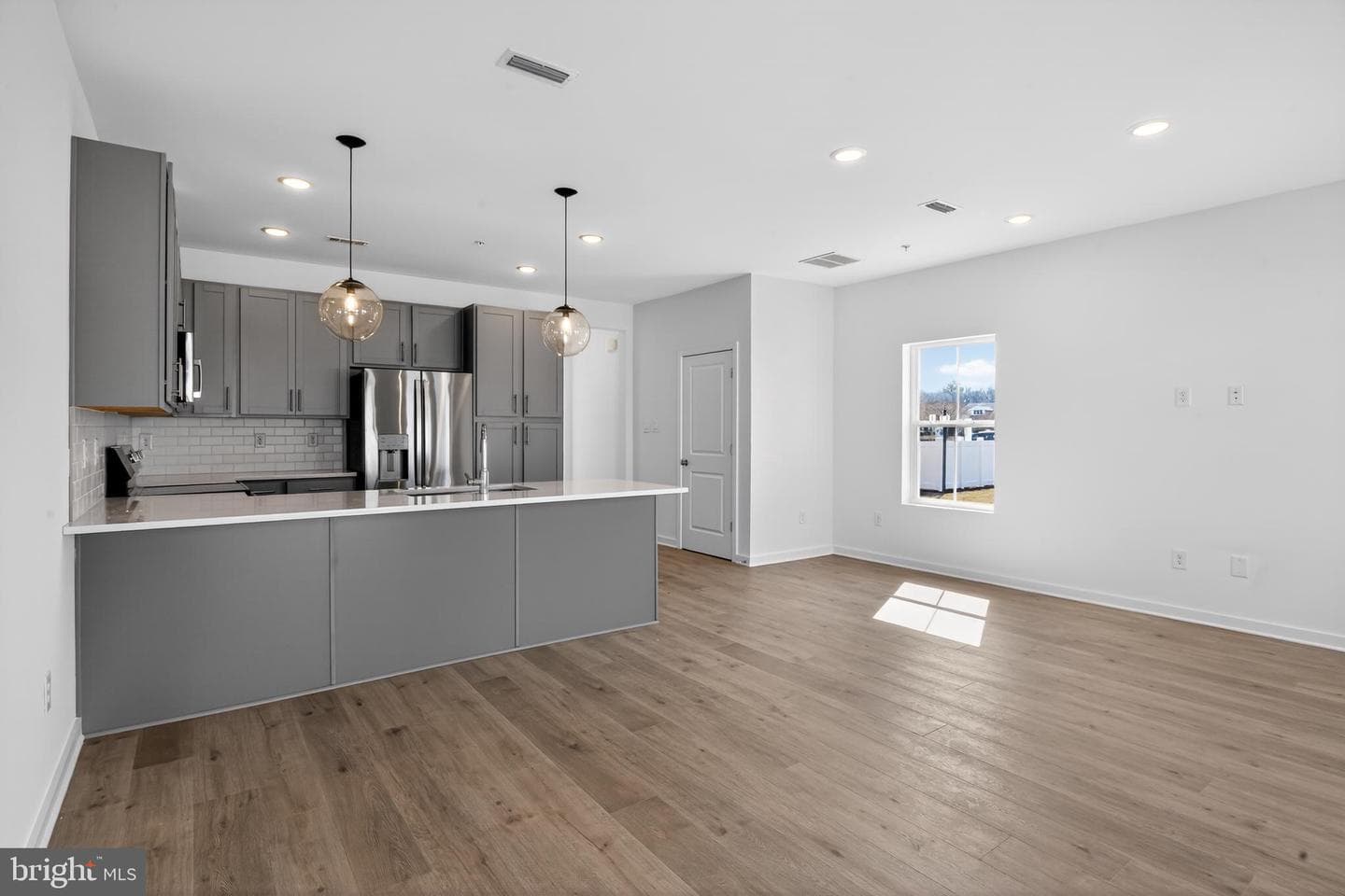 304 Clement Loop photo 7