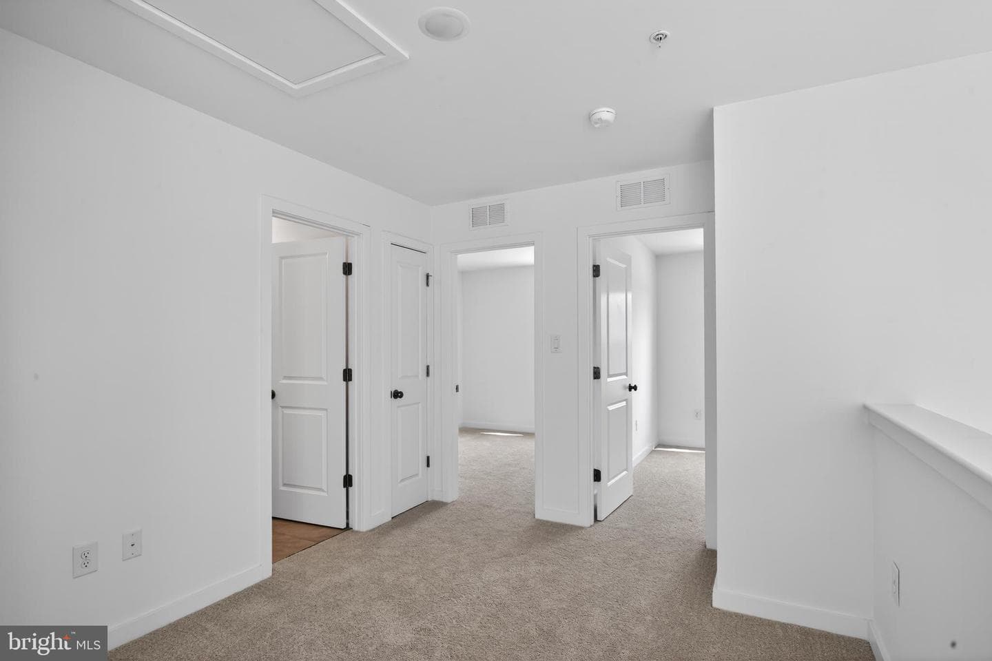 302 Clement Loop photo 14