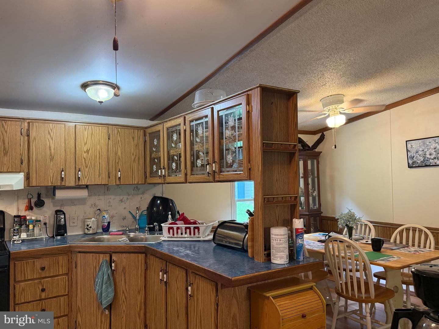 23358 Capitola Road photo 12