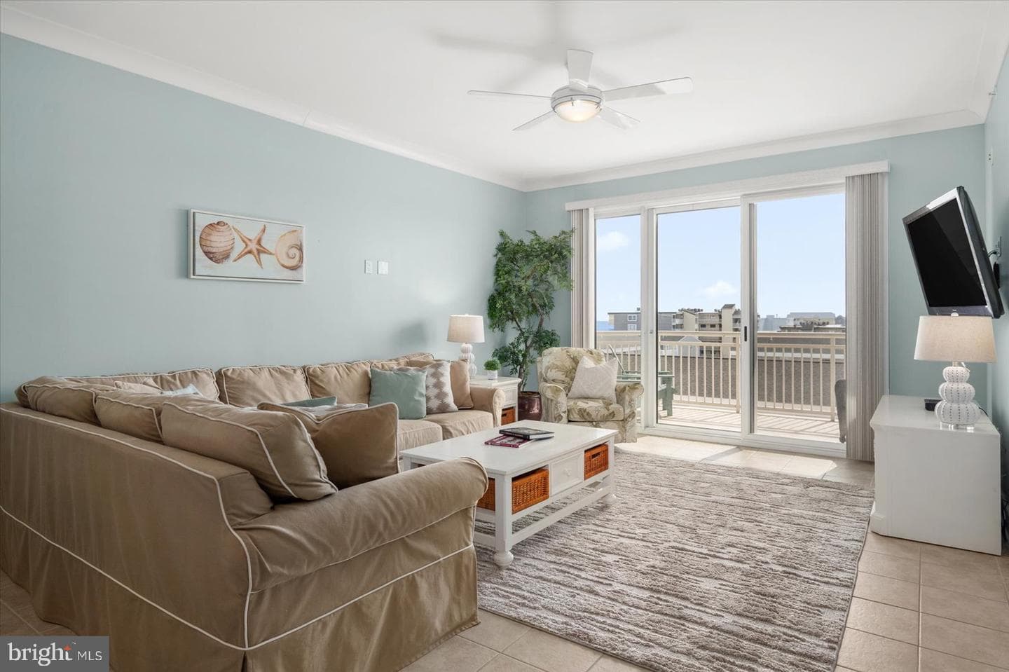 2 48th Street #402 photo 6