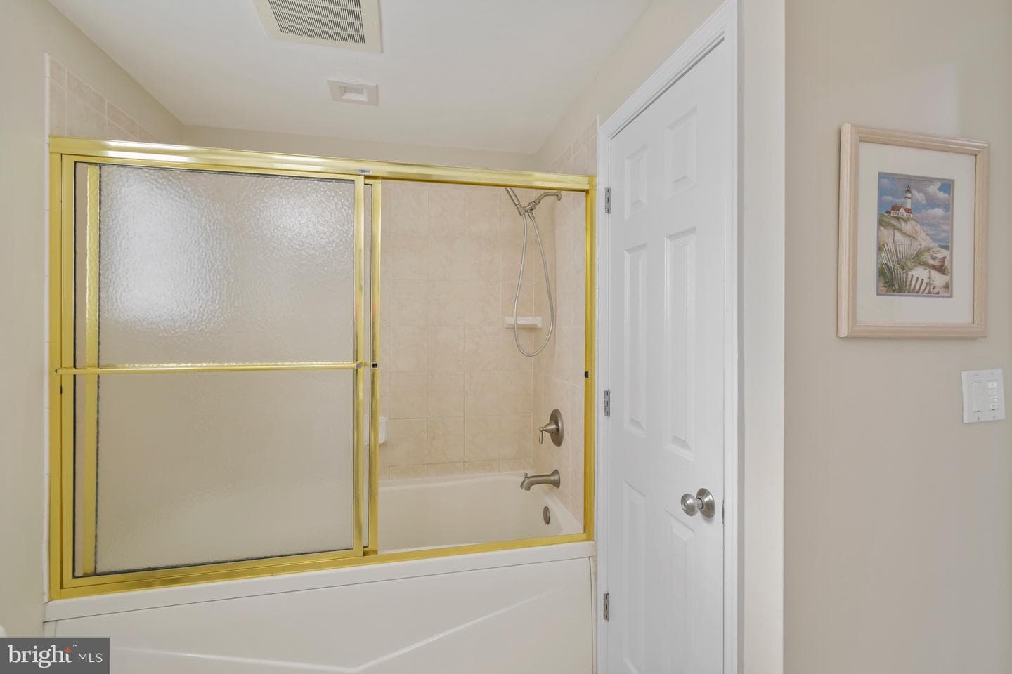 310 2nd Street #101 photo 24
