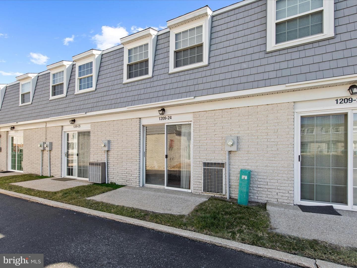 1209 Saint Louis Avenue #24 photo 20