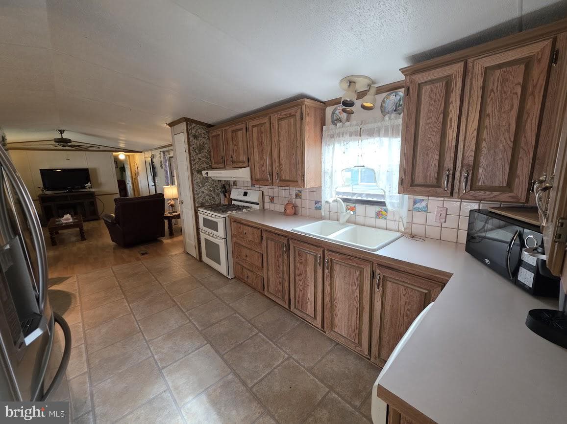 12024 Ocean Gateway #lot 20 photo 26