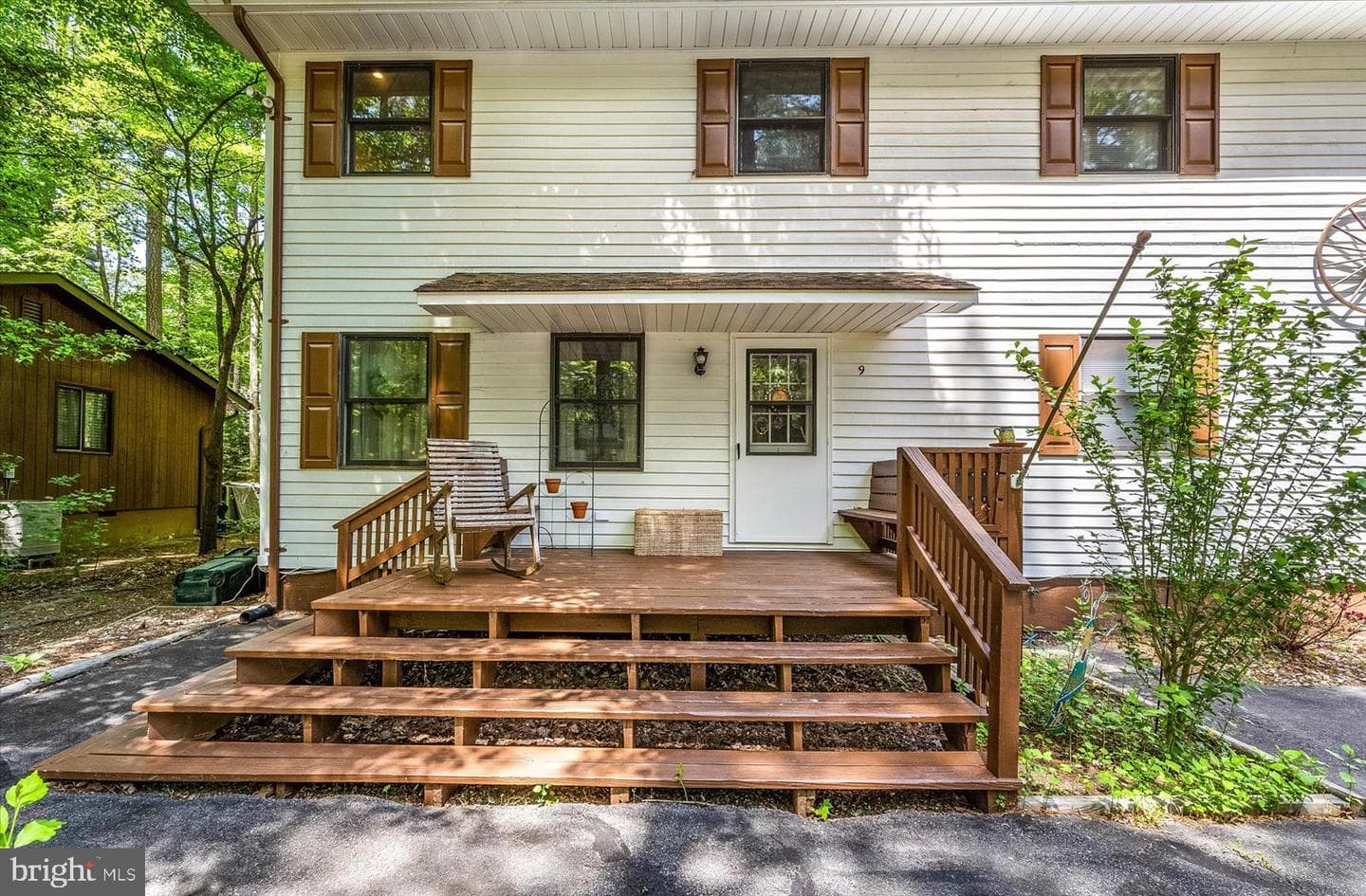 9 Sailors Way photo 2