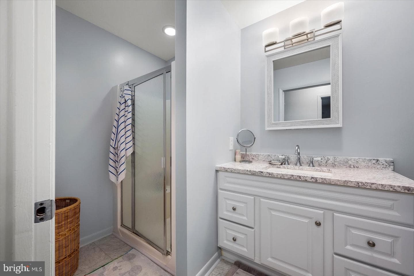9 Sailors Way photo 24