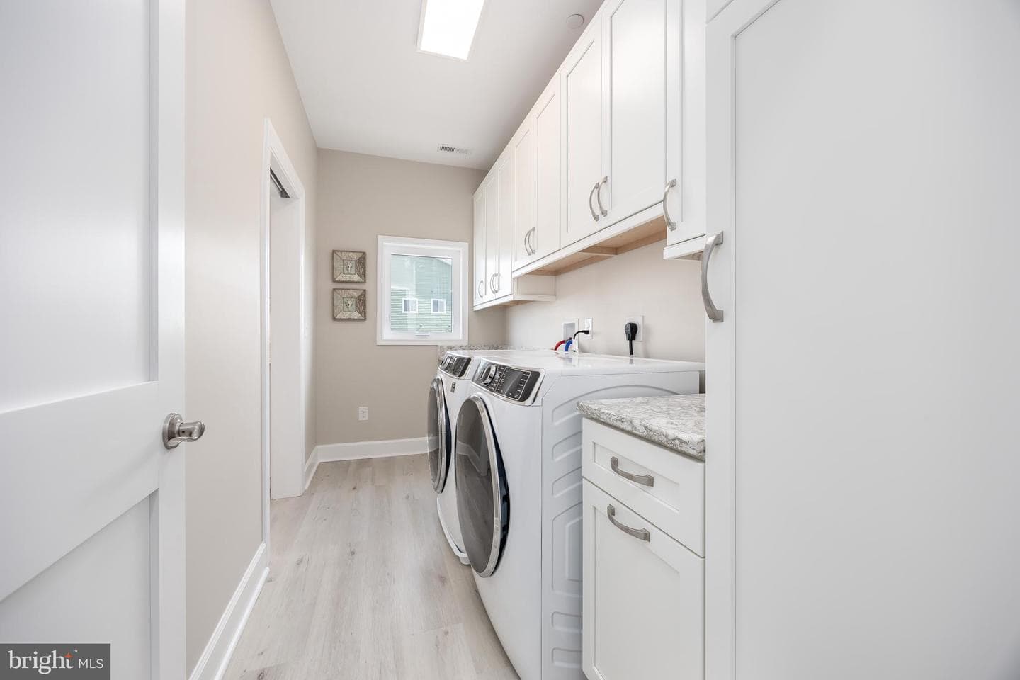1505 Saint Louis Avenue #302 photo 30