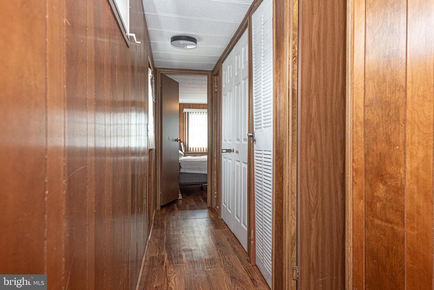 13334 Colonial Road photo 19