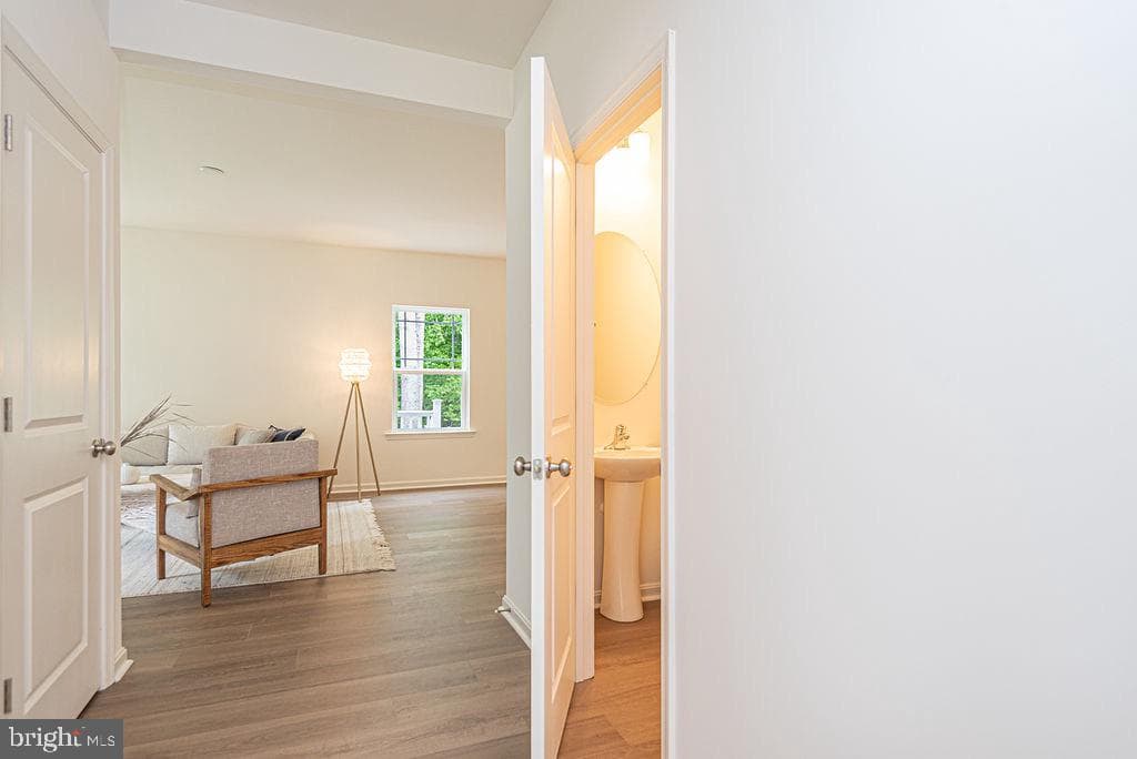 71 Hingham Lane photo 24