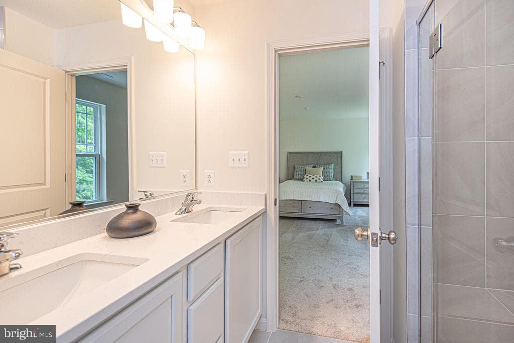 71 Hingham Lane photo 33
