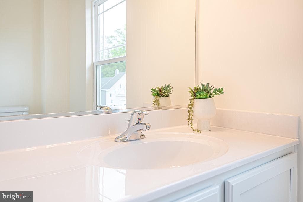 71 Hingham Lane photo 45