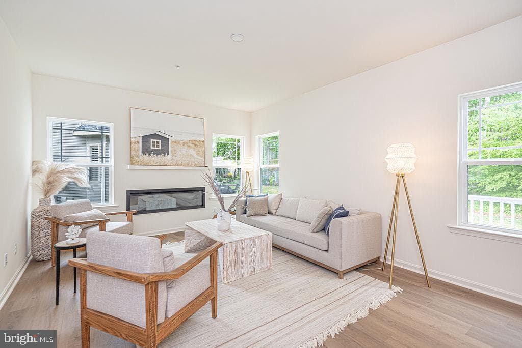 71 Hingham Lane photo 6