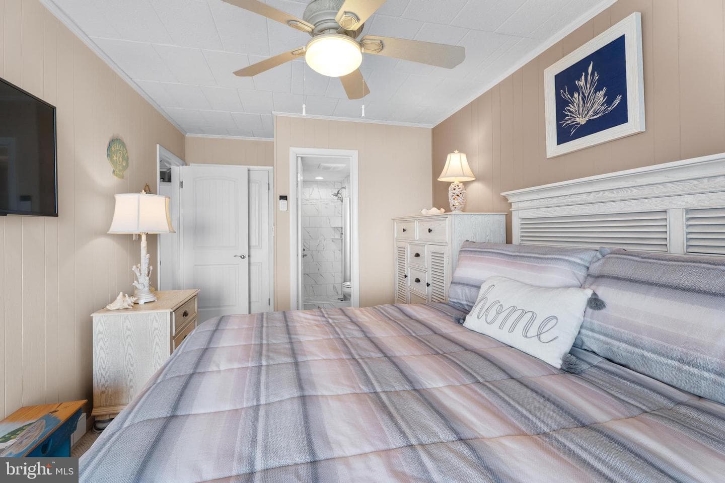745 Mooring Road #202 photo 22