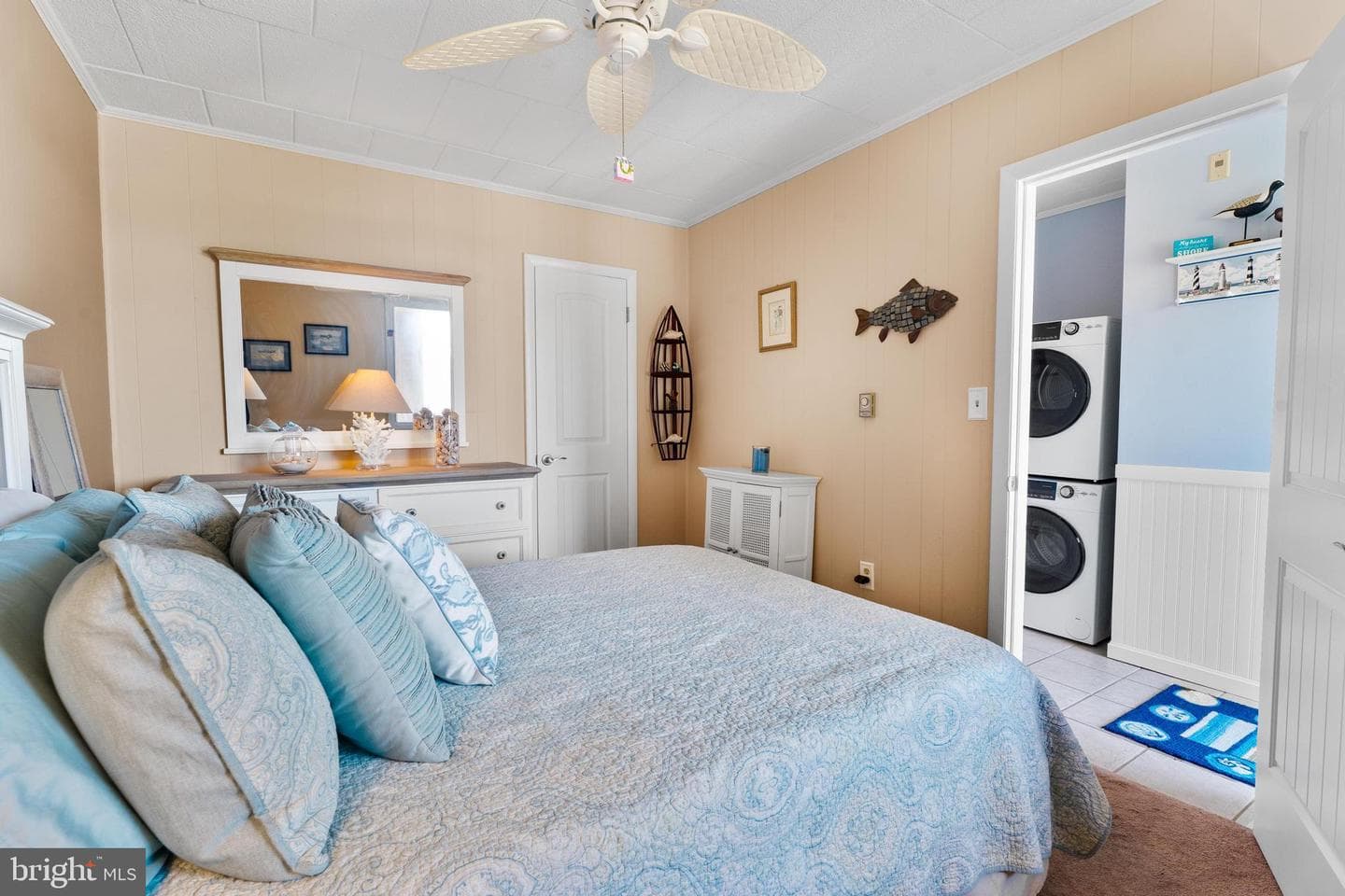 745 Mooring Road #202 photo 28