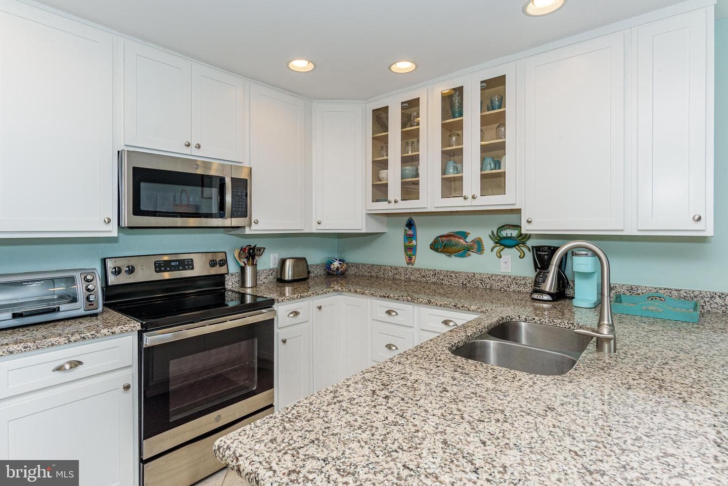 7601 Atlantic Avenue #3 photo 32