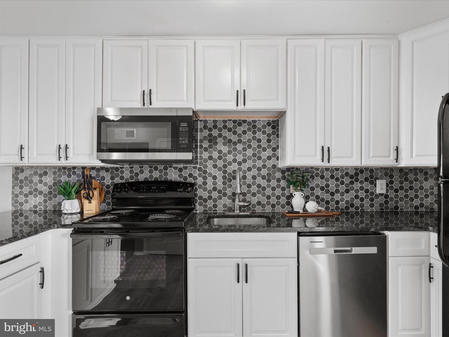 510 Penguin Drive #302 photo 15