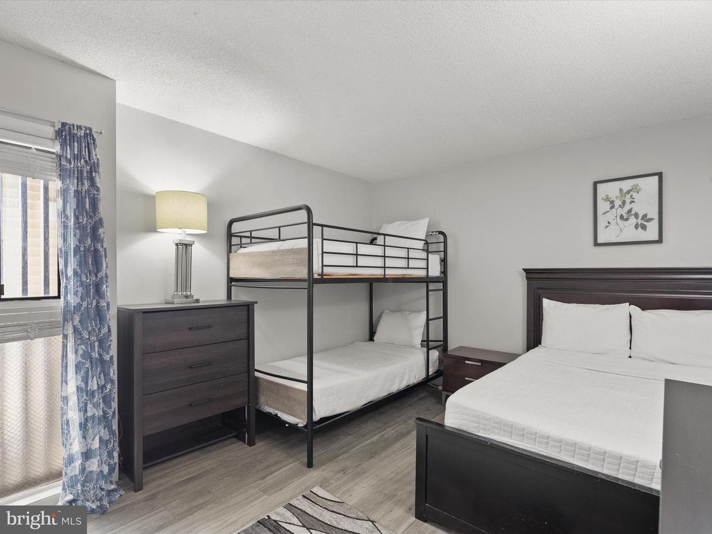 510 Penguin Drive #302 photo 31
