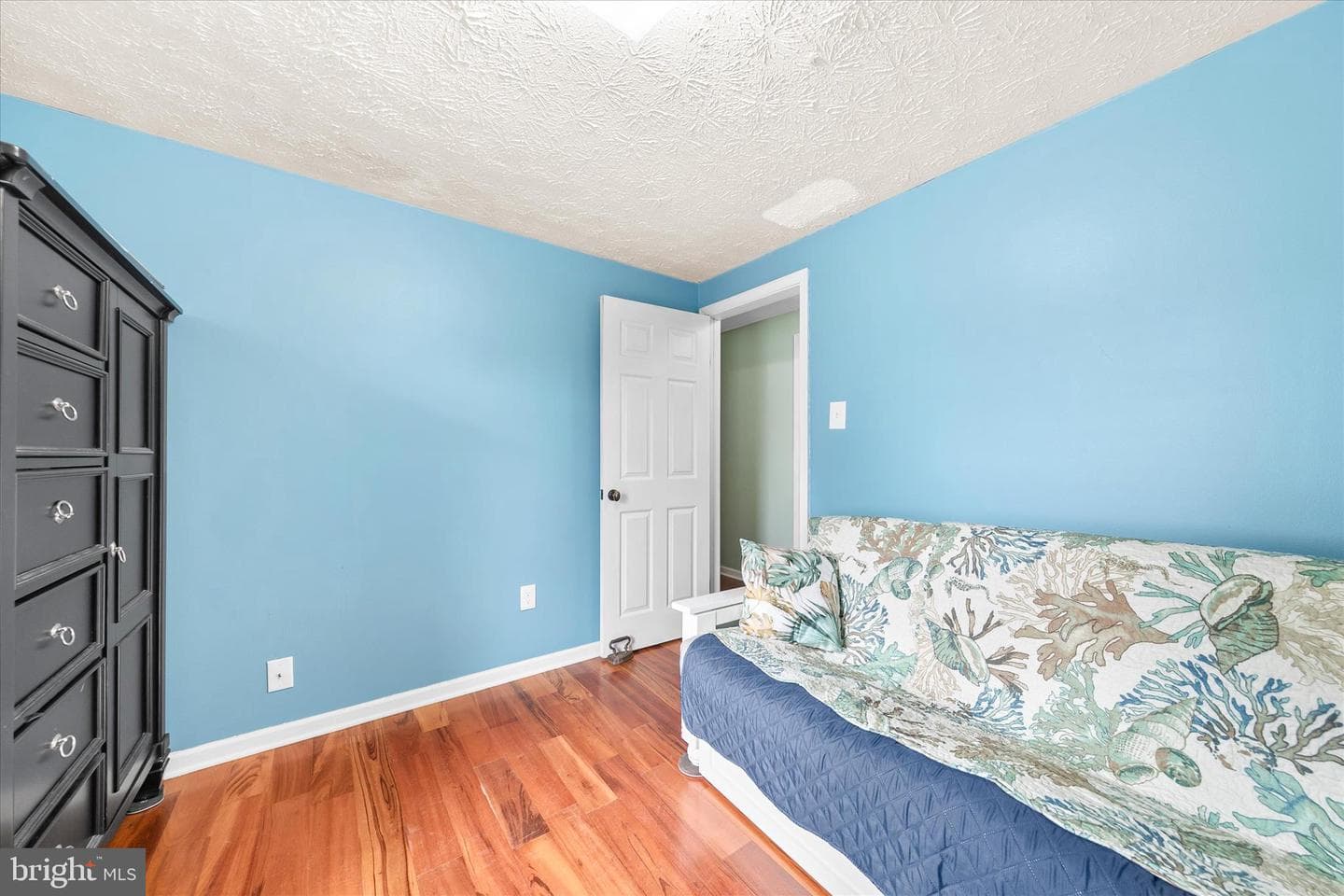50 Admiral Avenue photo 22