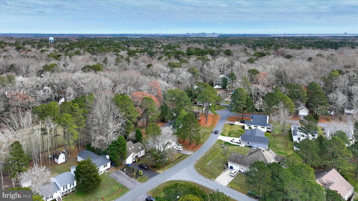50 Admiral Avenue photo 40