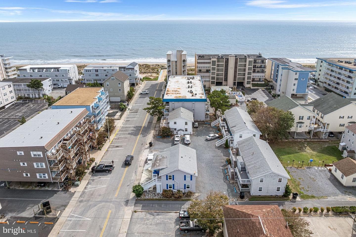 13 40th Street #4 photo 4