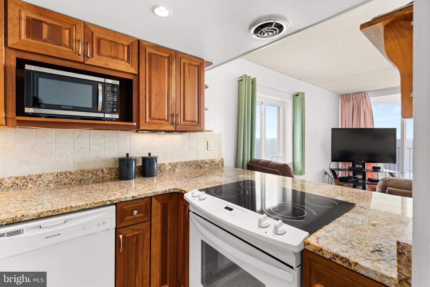 401 Atlantic Avenue #506 photo 20