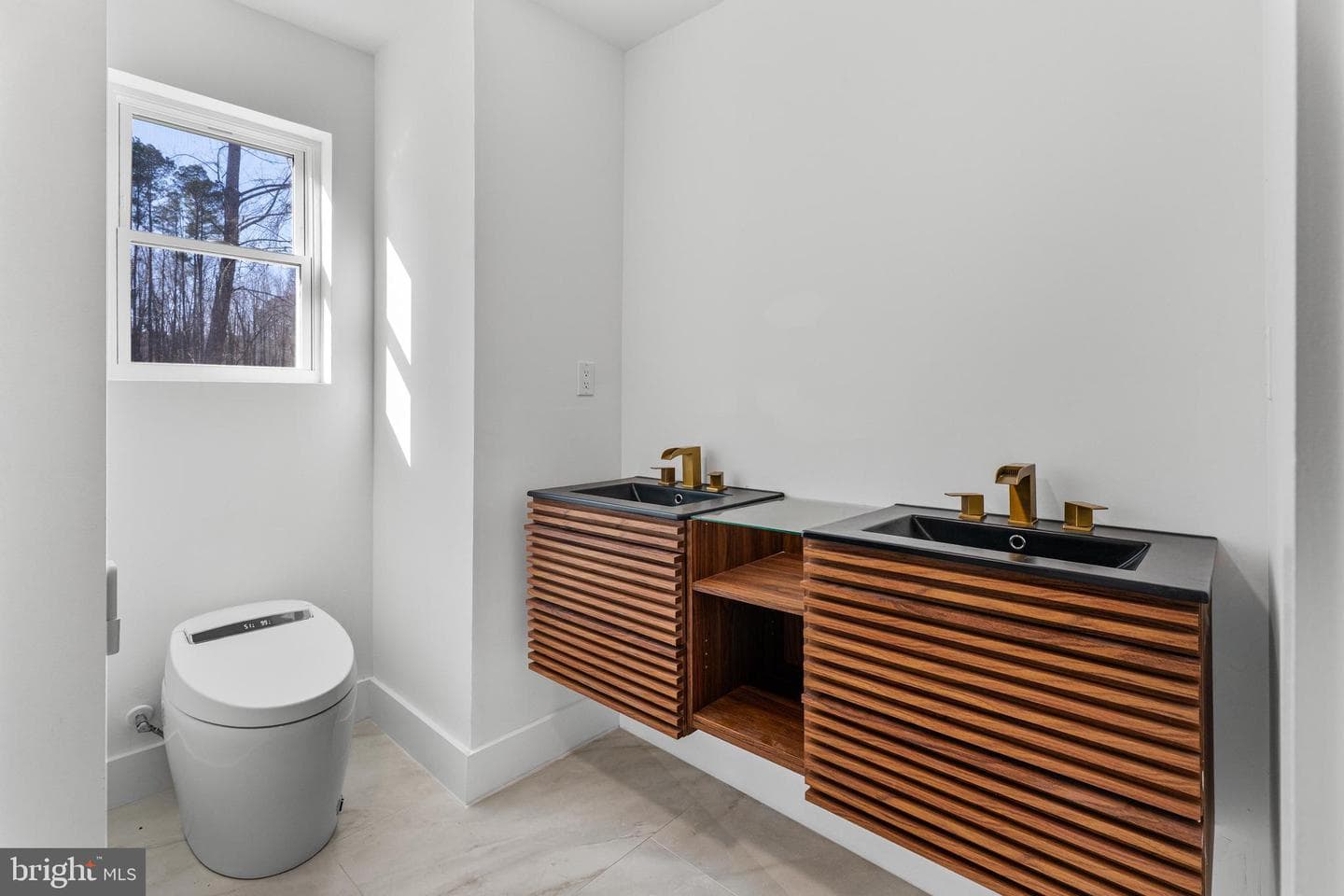 10231 Henry Road photo 30