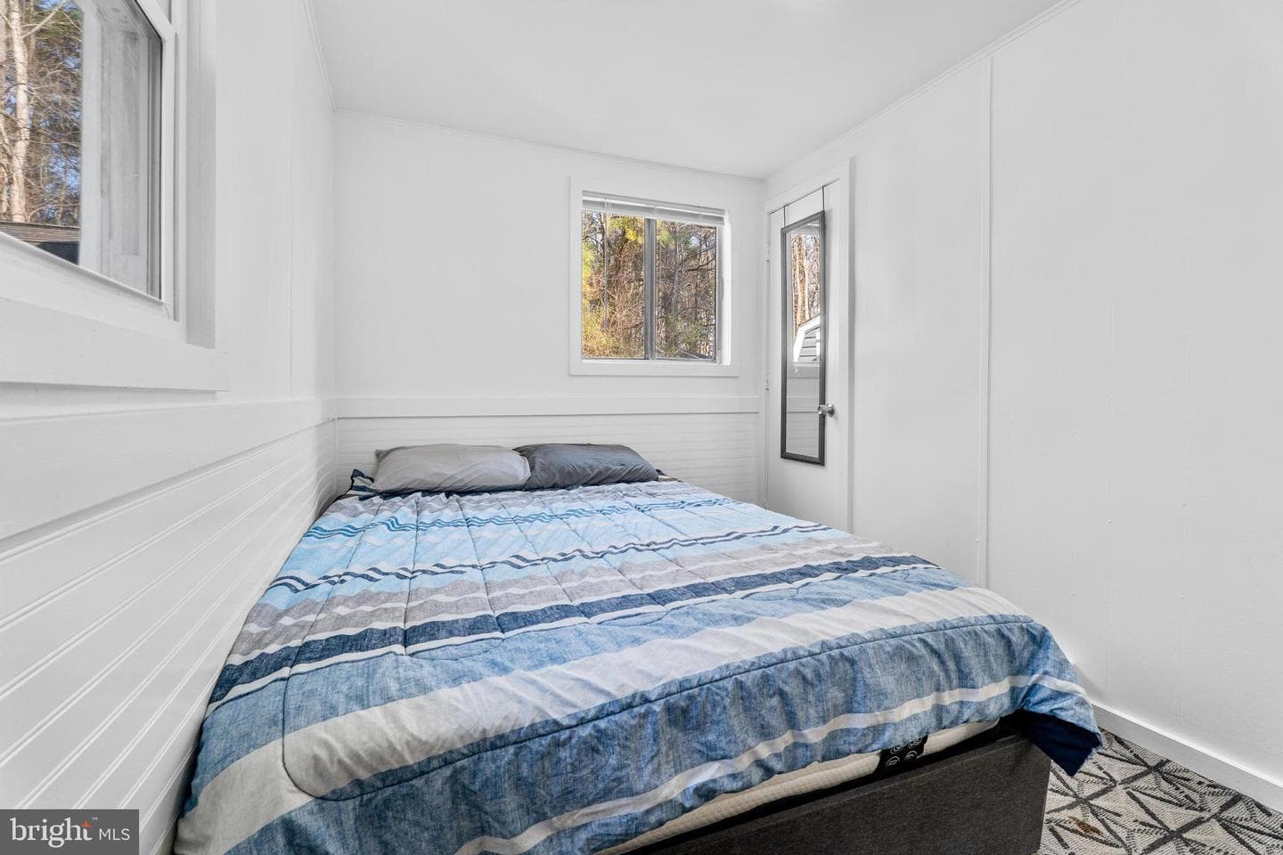 10231 Henry Road photo 61