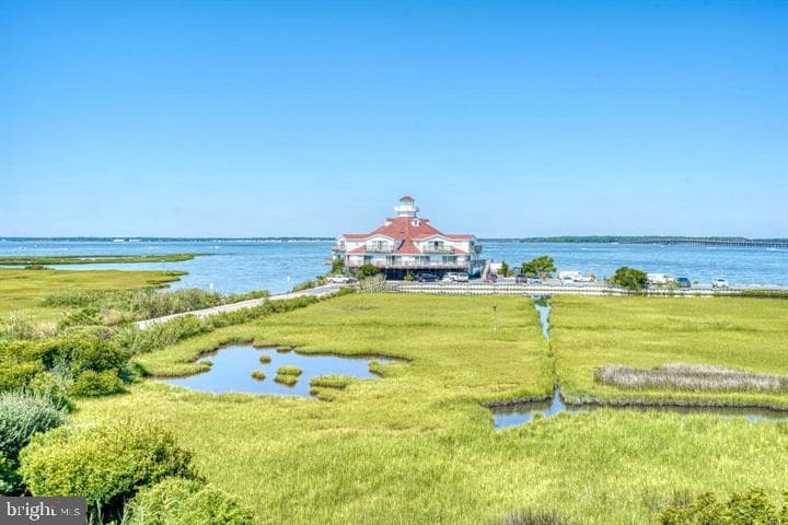 104 56th St # 206, Ocean City