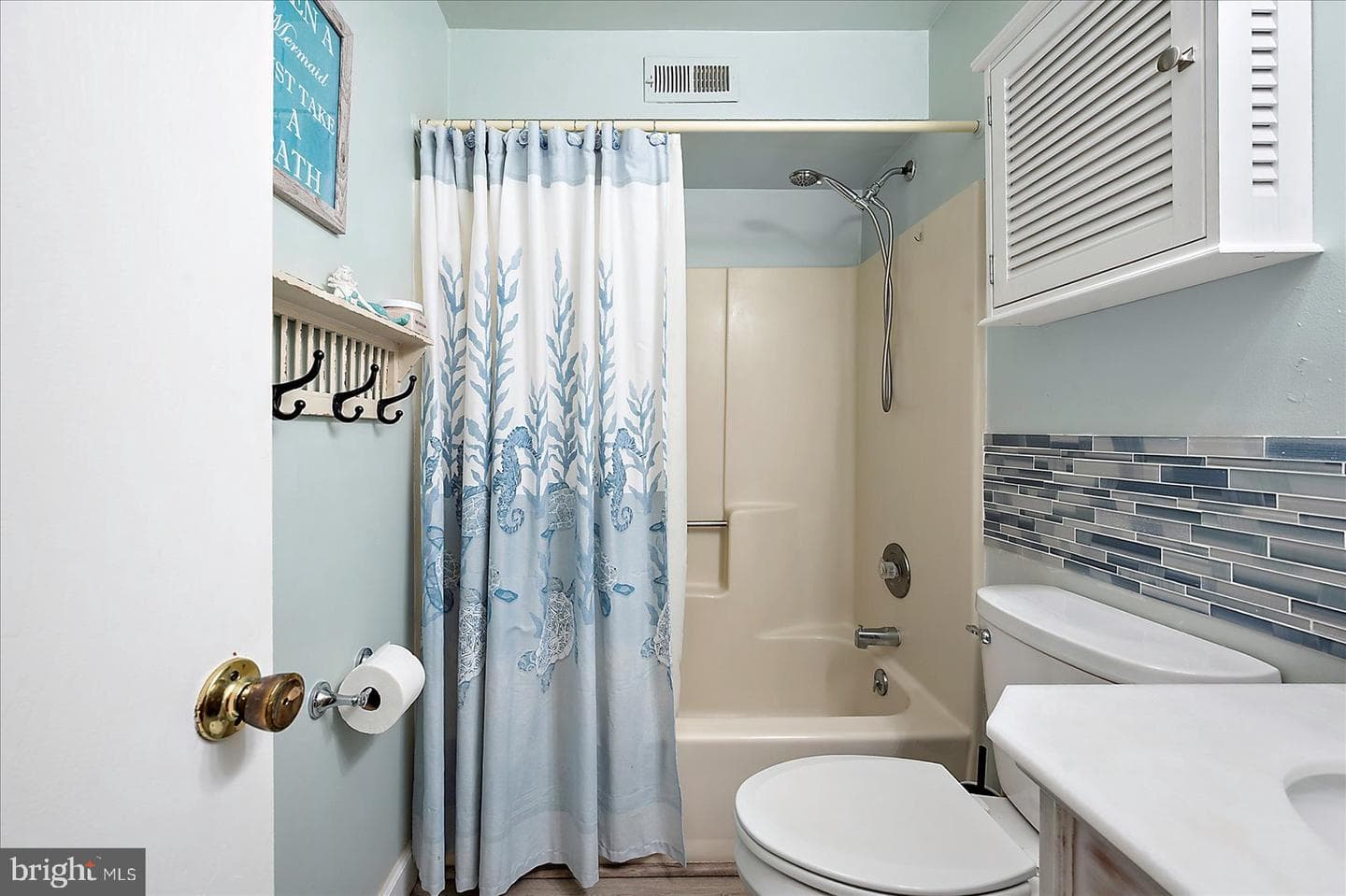 104 56th St # 206 photo 28