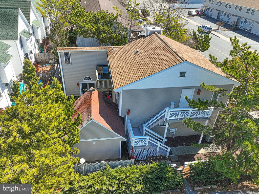 148 Jamestown Road photo 41