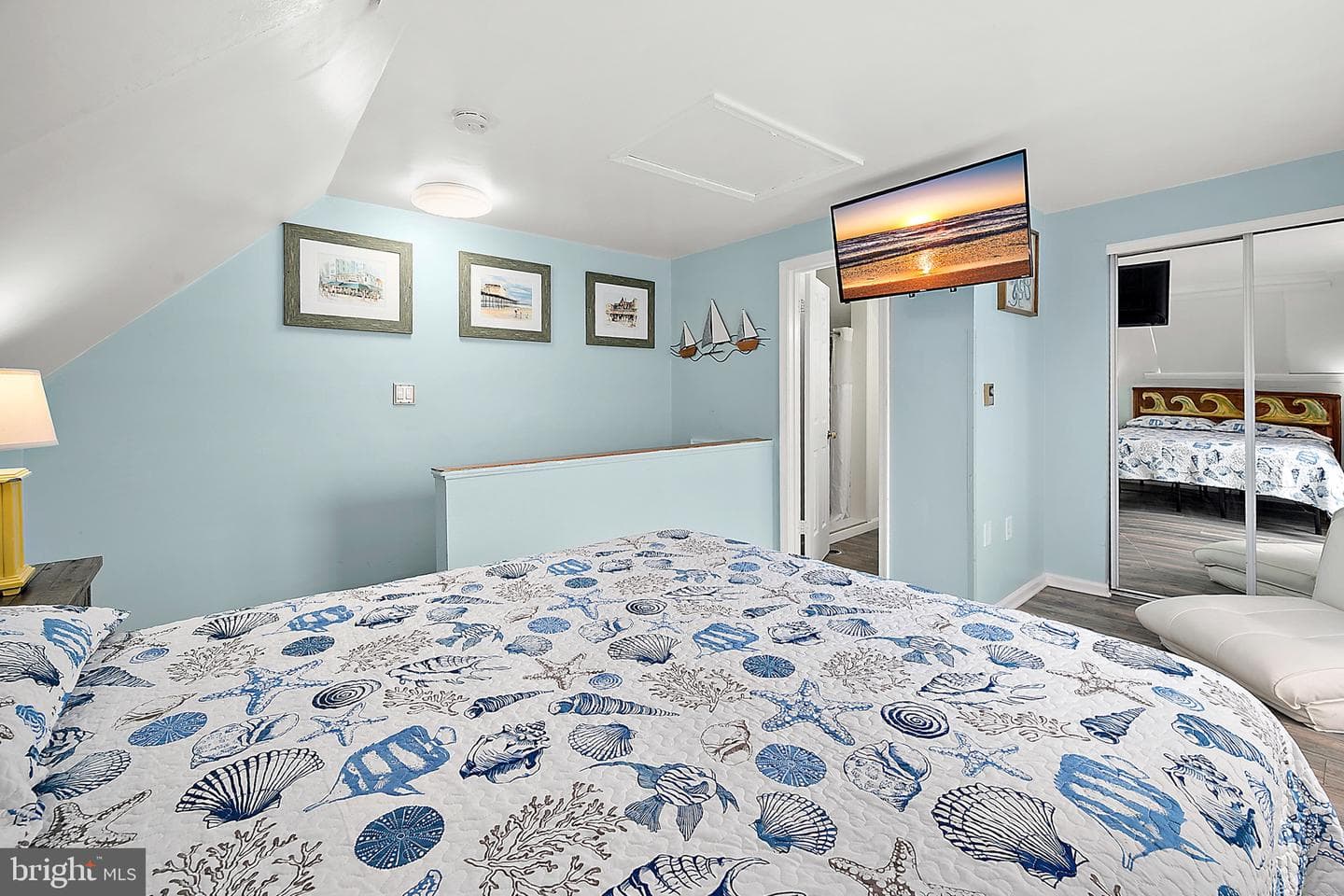 106 Talbot Street #201 photo 32