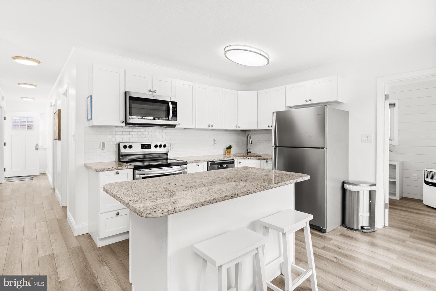 2801 N Baltimore Avenue #103 photo 10