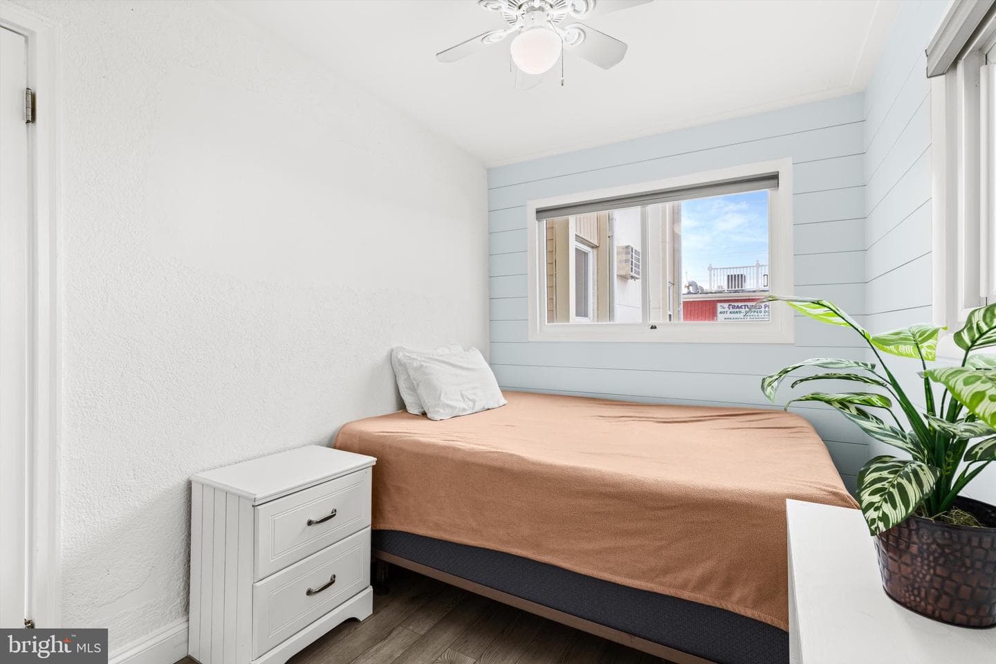 2801 N Baltimore Avenue #103 photo 19
