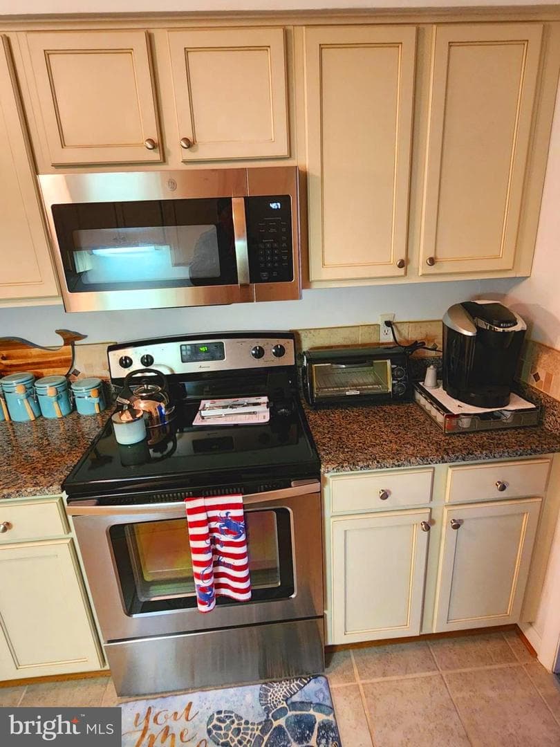 615 Salt Spray Road #3a photo 12