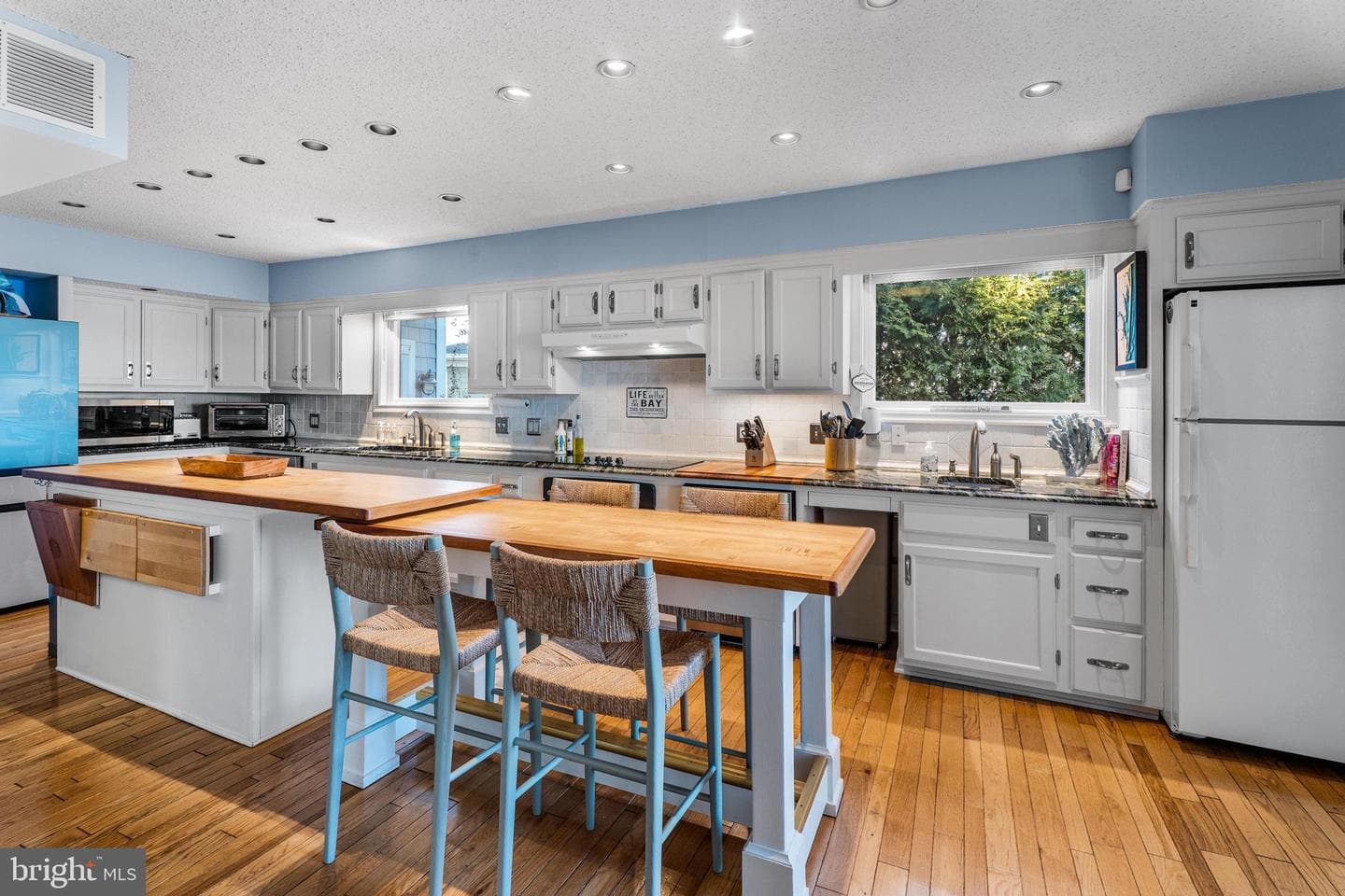 26 Mallard Dr W photo 83