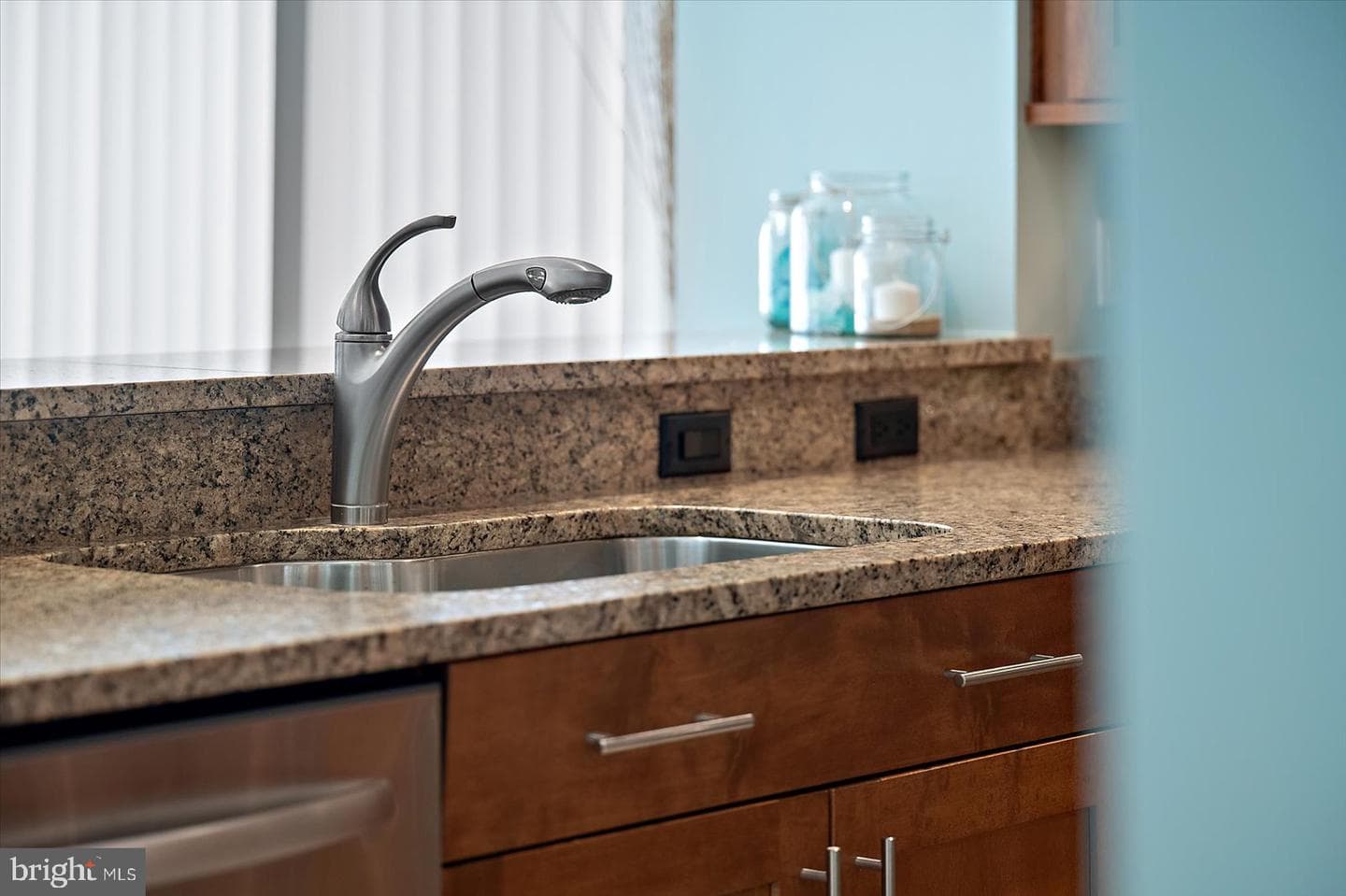 8 60th Street #302 photo 23