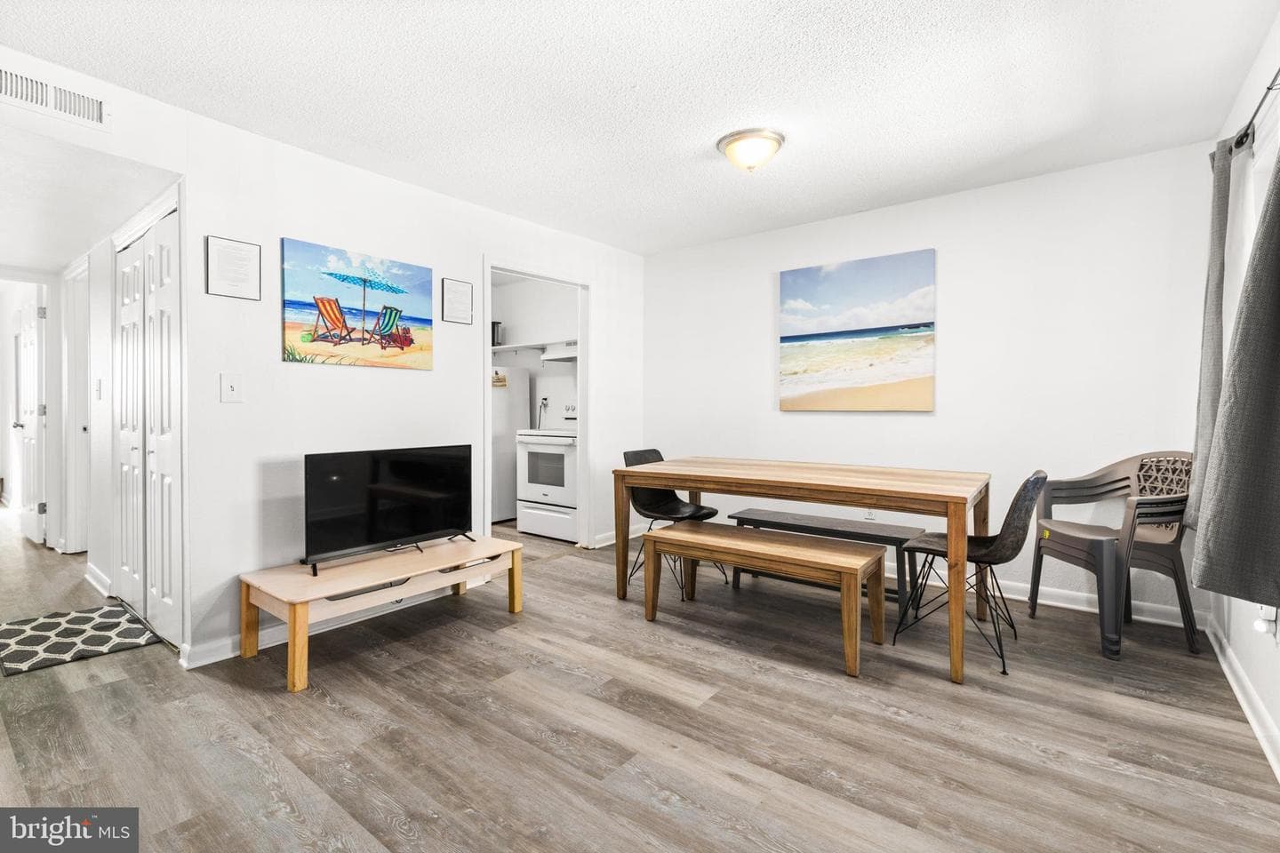 507 NW Robin Drive #302 photo 2