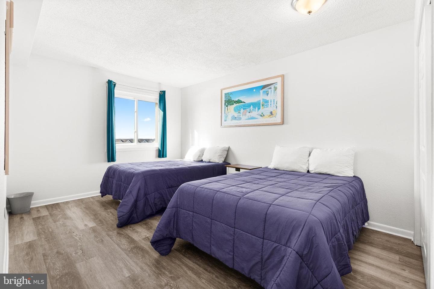 507 NW Robin Drive #302 photo 9