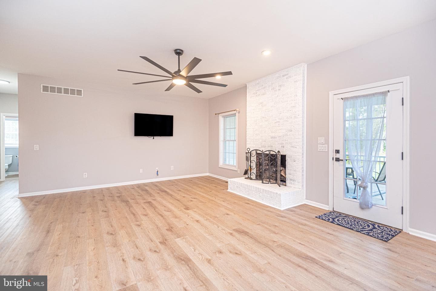 10342 Friendship Road photo 10