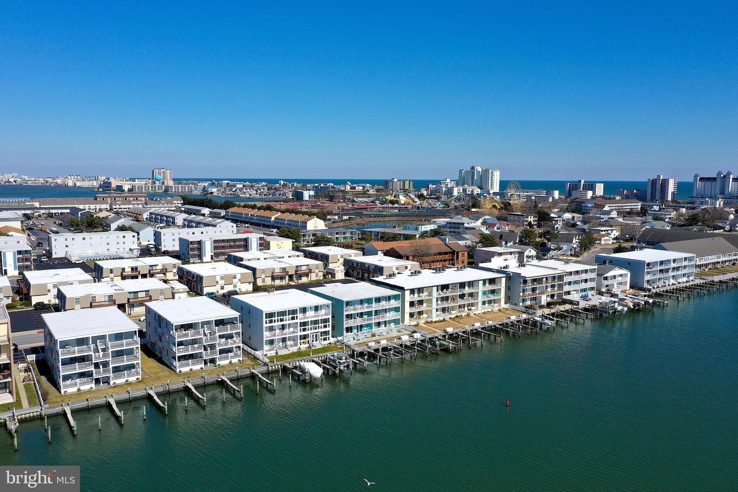 419 Bayshore Drive #202 photo 2