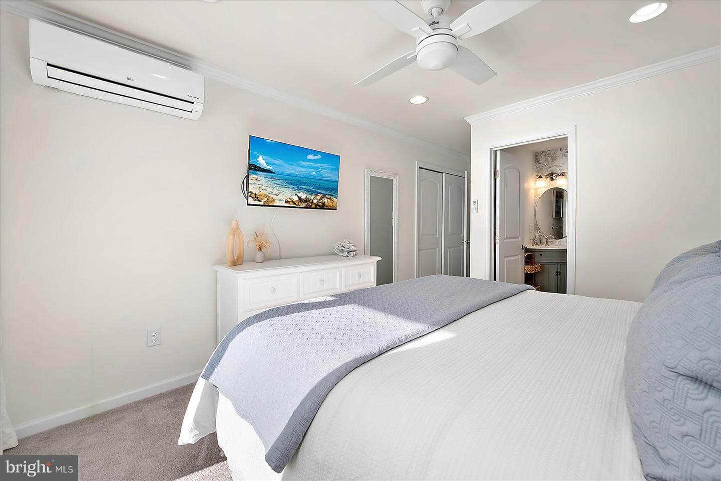 419 Bayshore Drive #202 photo 34
