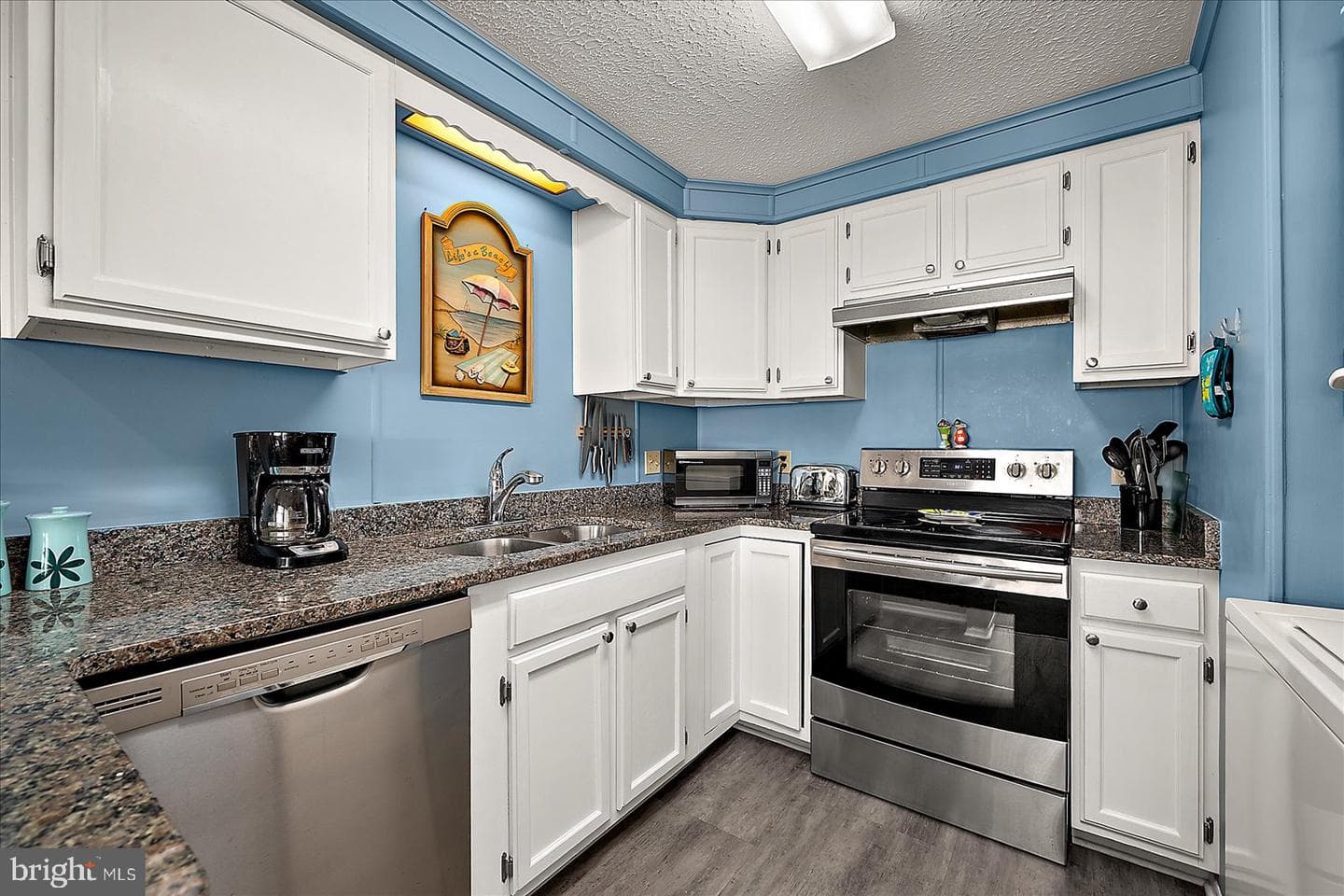 9 46th Street #22 photo 13
