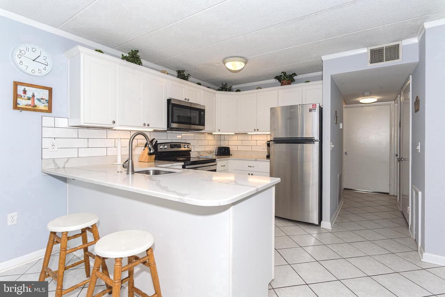 17 70th Street #18 photo 3