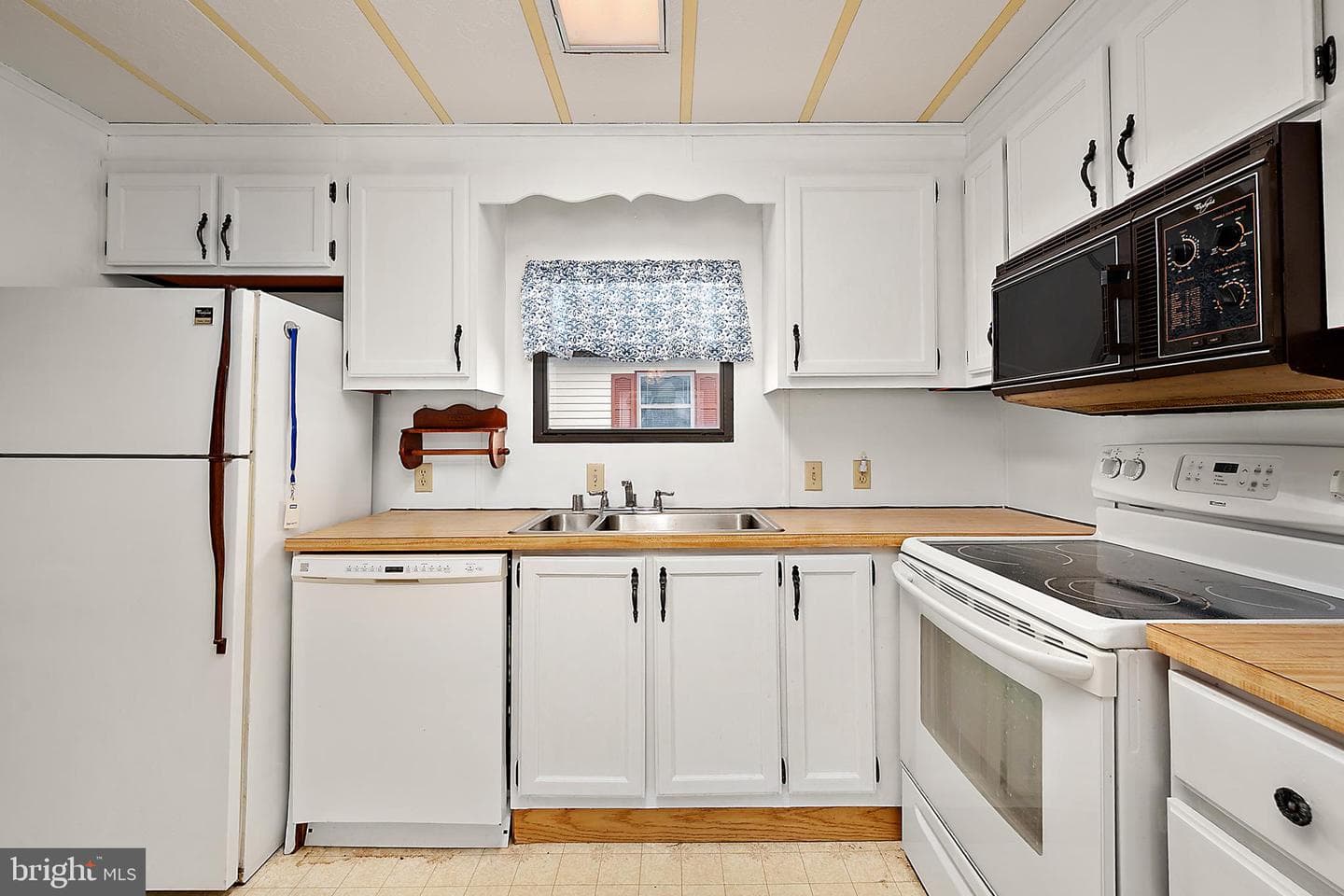104 Sea Lane photo 18