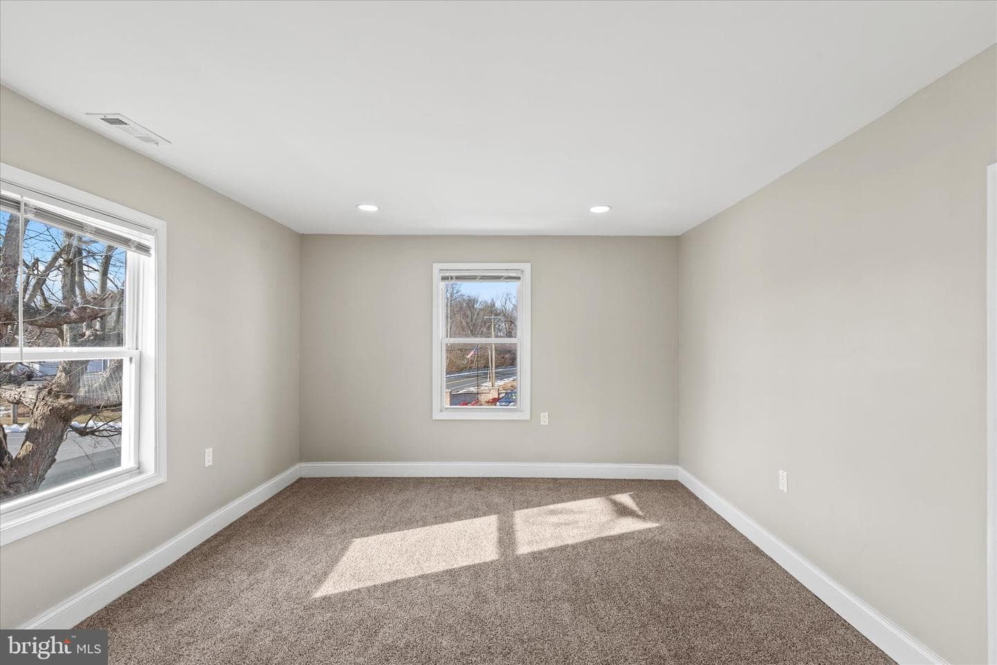 11636 Worcester Highway photo 39