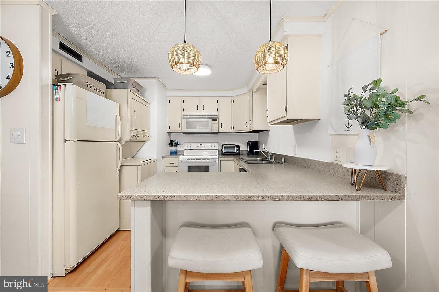 9 41st Street #320 photo 15
