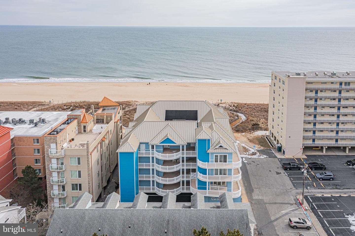 6301 Atlantic Avenue #403 photo 3