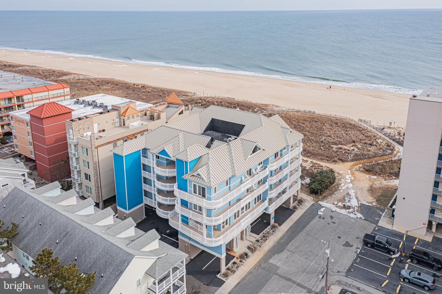 6301 Atlantic Avenue #403 photo 35