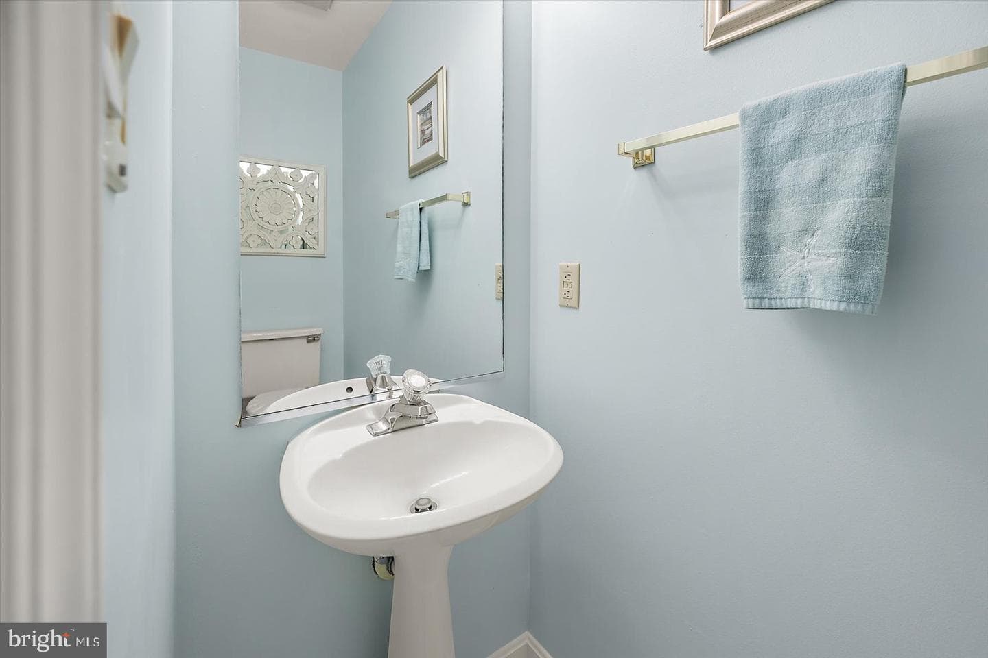201 S Heron Drive #8a photo 18