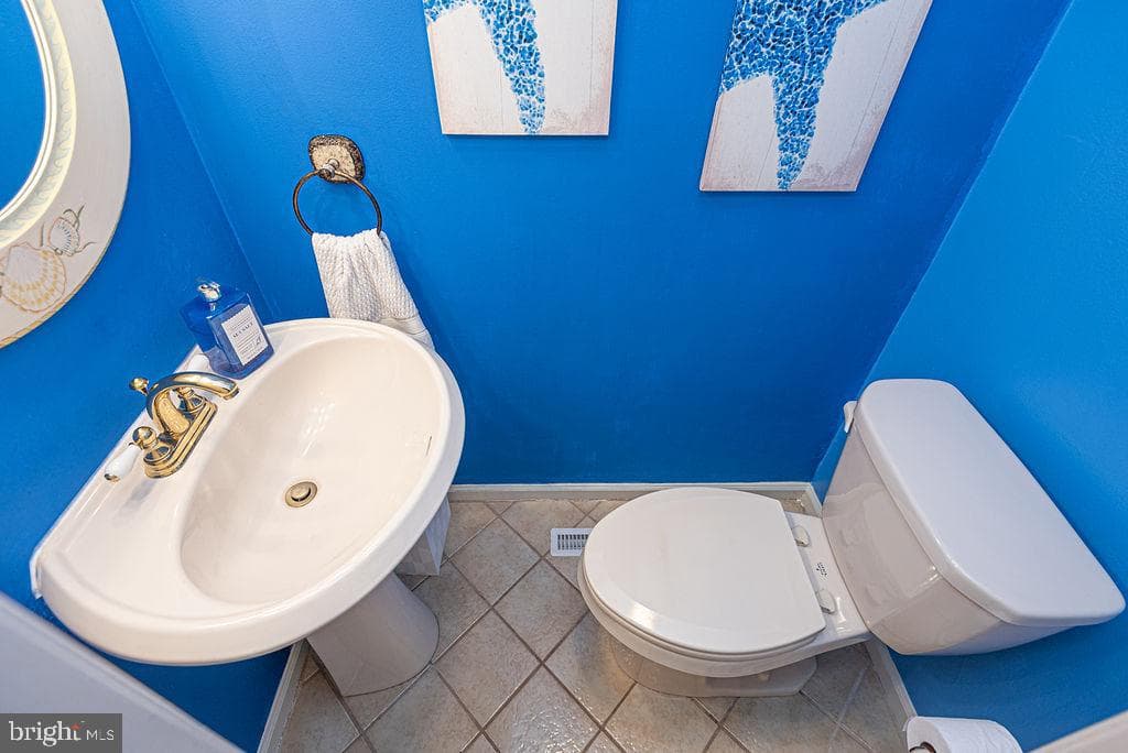 11 Mallard Drive E #11 B photo 39