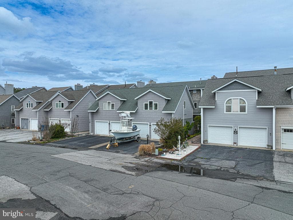11 Mallard Drive E #11 B photo 99